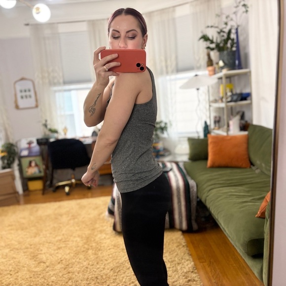 H&M Essential Grey Speckled Sleeveless Gray Tank Top - Sz Small - Picture 4 of 12